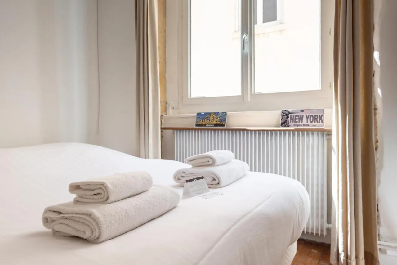 Le Clockwork - T4 Spacieux A Bellecour Apartment Lyon 0*,  France