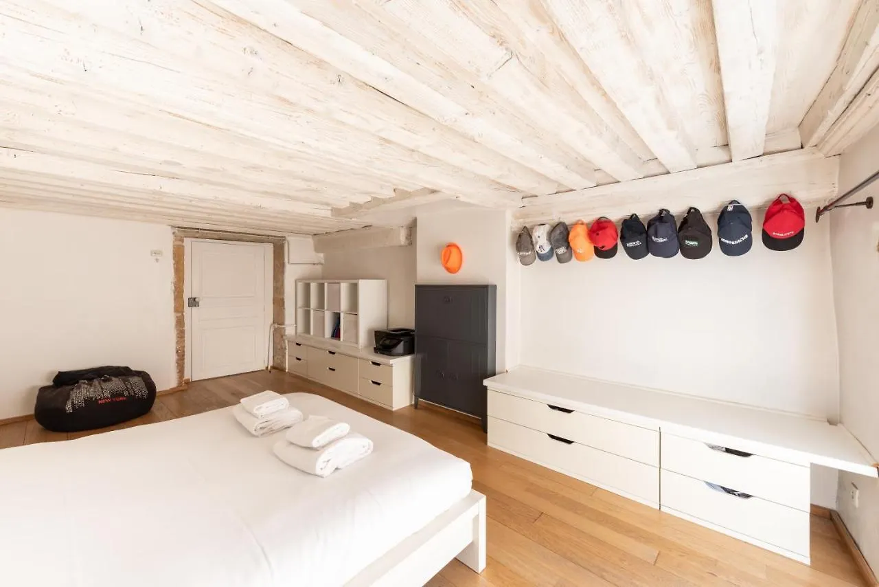 Le Clockwork - T4 Spacieux A Bellecour Apartment Lyon
